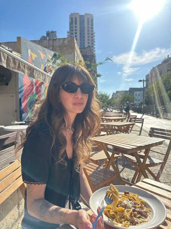 Everyday Tel Aviv moments captured across afternoon hours