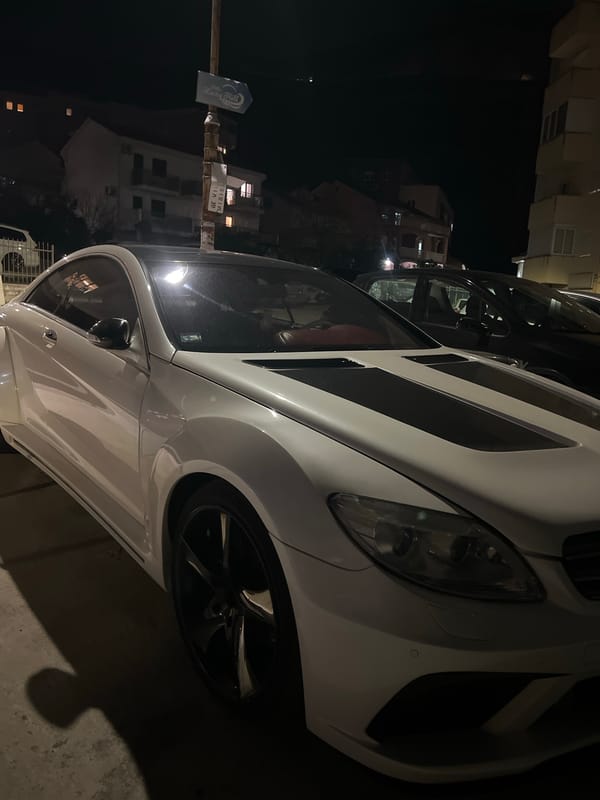 Evening home routine captured in Budva: cooking, eating, shopping