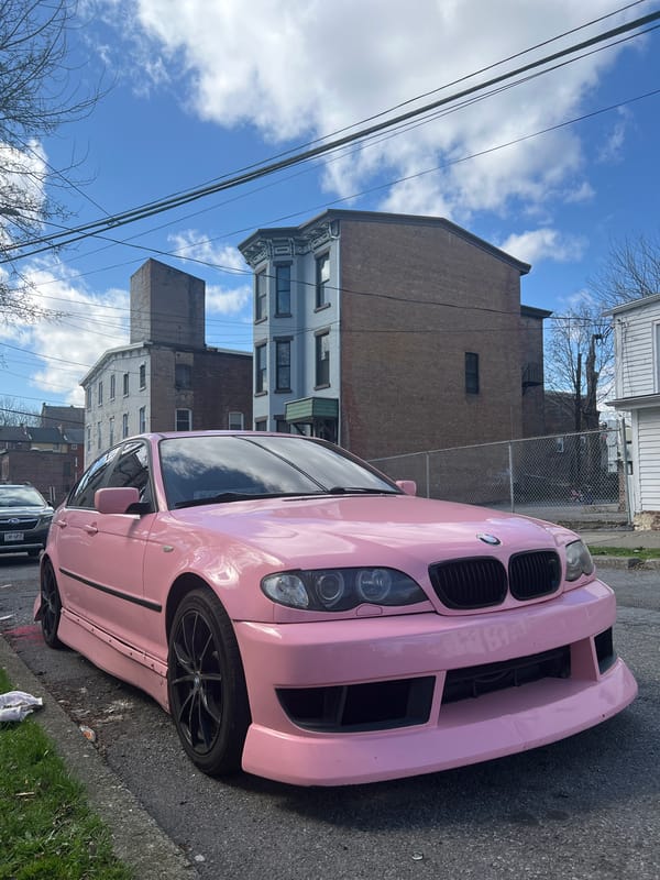 Pink BMW with custom modifications spotted in Newburgh