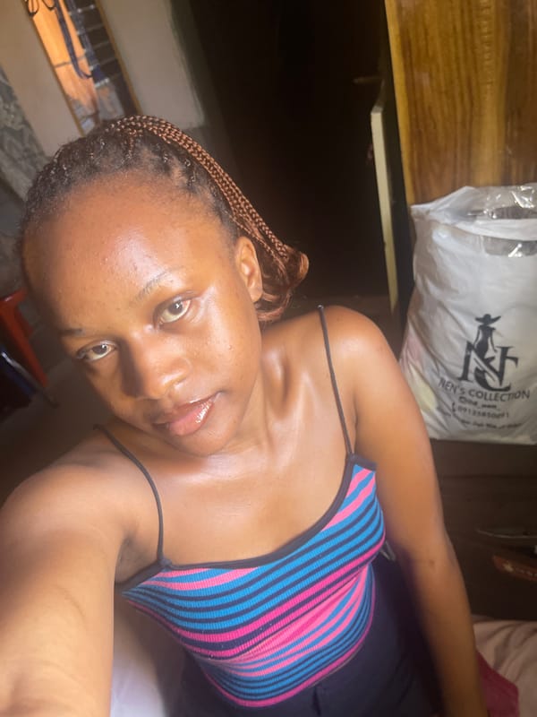 Morning selfie session and street life in Jos, Nigeria