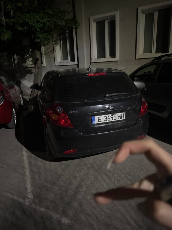 Evening vehicle activity documented in Blagoevgrad parking areas