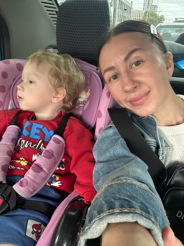 Mother and child photographed in car in Izhevsk