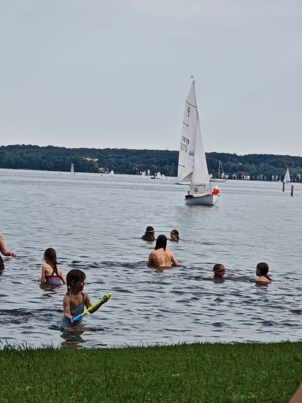 Lazy summer afternoon by the lake in Schwerin