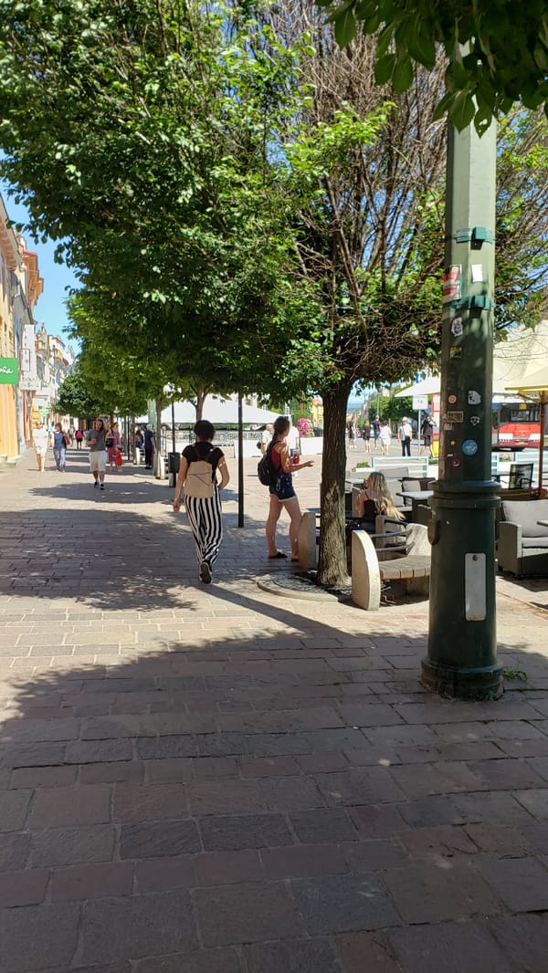 Morning stroll through Prešov's lively pedestrian centre