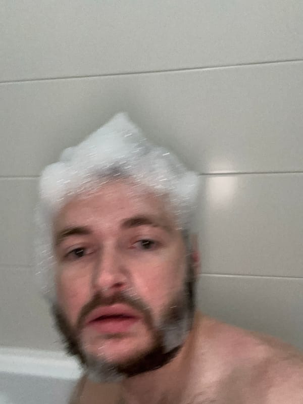 Man bathing documented in Novoe Devyatkino bathroom Tuesday morning
