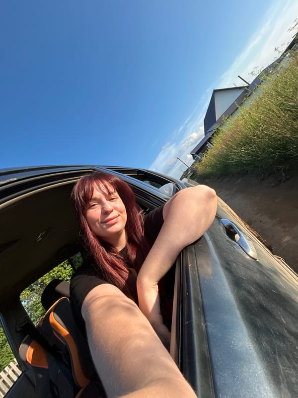 Afternoon drive through rural Фоки with roadside stops