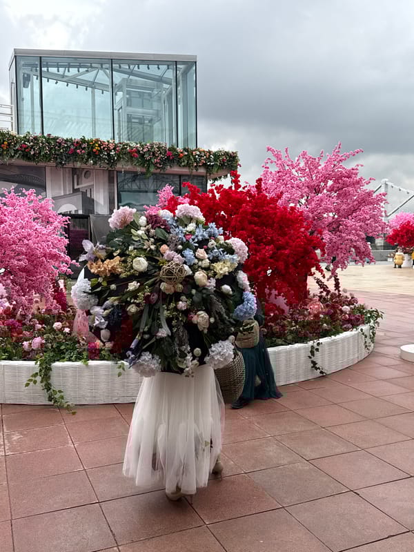 Artificial flower installation documented in Moscow under overcast skies