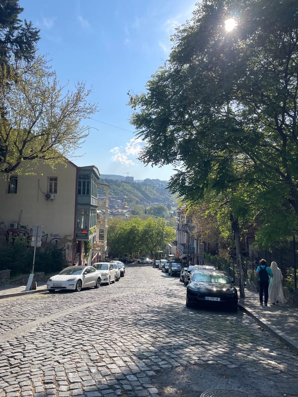 Spring afternoon walk documented through central Tbilisi streets