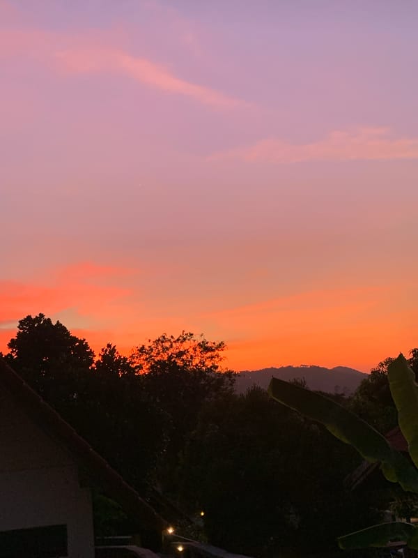 Colorful sunset documented by witnesses in บ้านบางรักษ์, Thailand