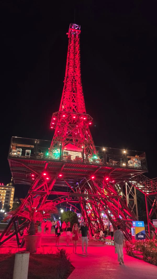 Red Eiffel Tower replica lights up Varna's Paris cocktail bar
