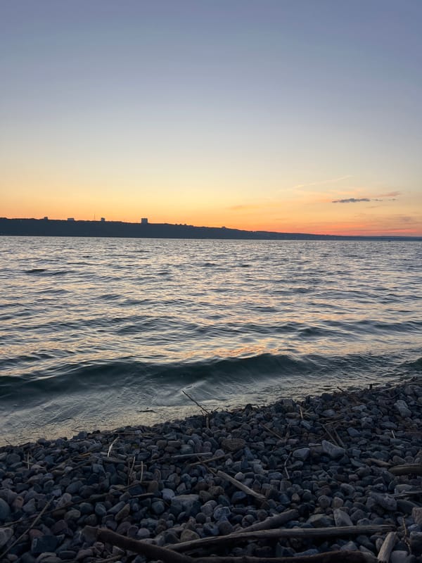 Sunset along the Volga's pebble shore in Ulyanovsk