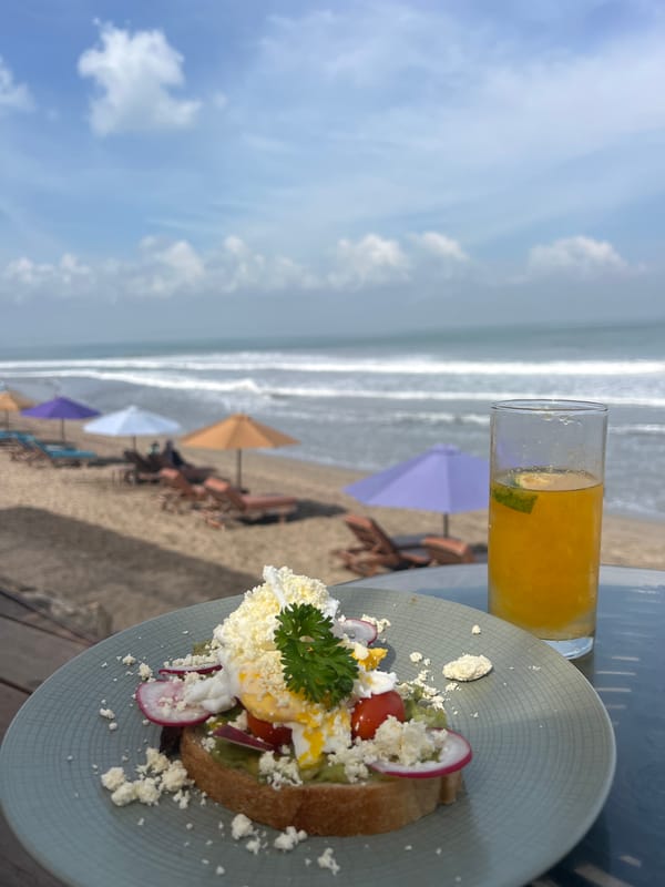 Lazy beach morning in North Kuta: food, sand, and easy downtime