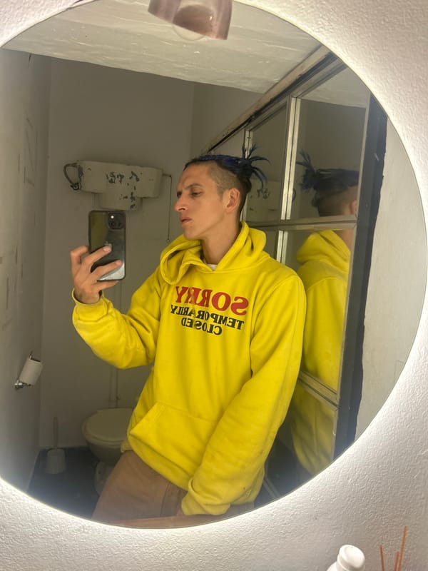 Del Viso resident captures selfie, Buddha statue spotted nearby