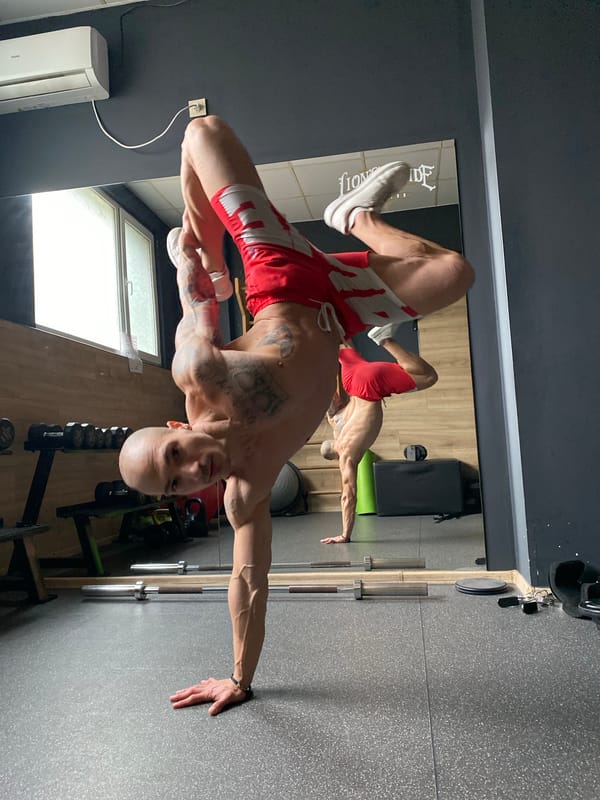 Gym workout session documented in Pleven, Bulgaria