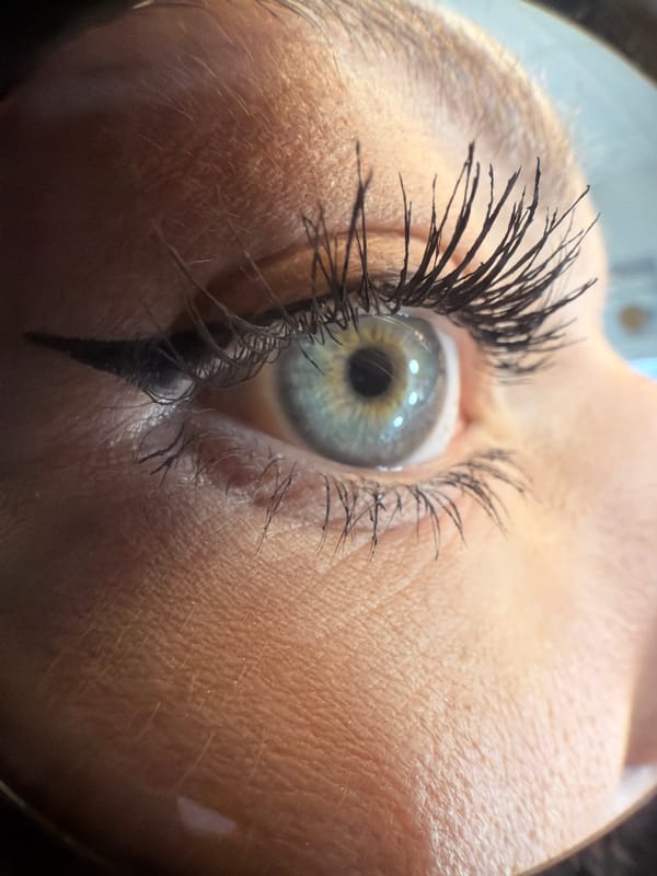 Eye Photography Session Documented in Riga with #BeatDrop Theme