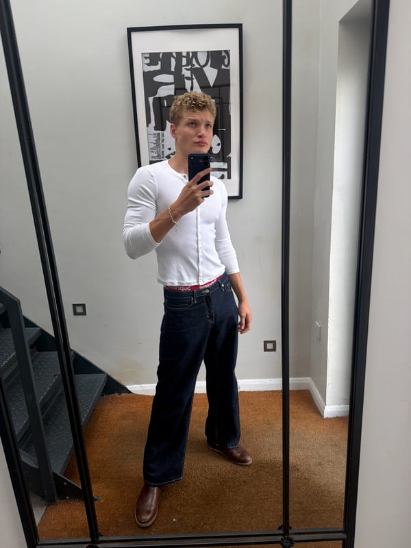 Mirror selfie in a white button-front shirt, London