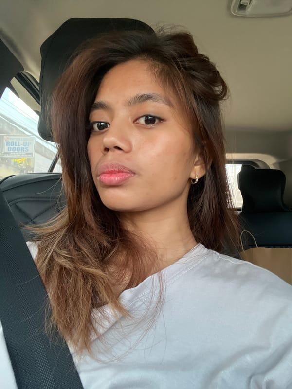 Woman takes selfies in car in Davao City