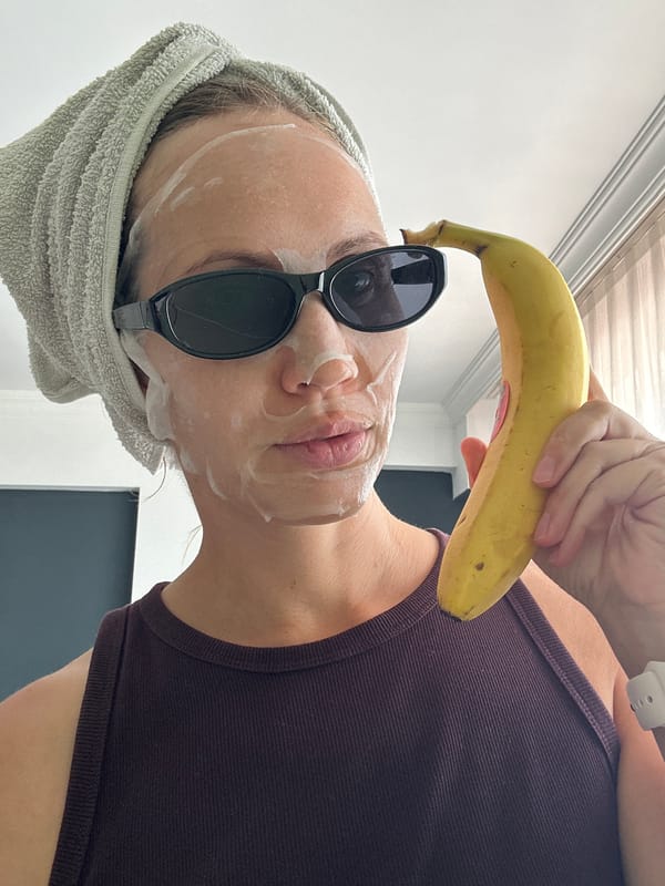 Lazy Fethiye morning: skincare bits, street finds, and breakfast