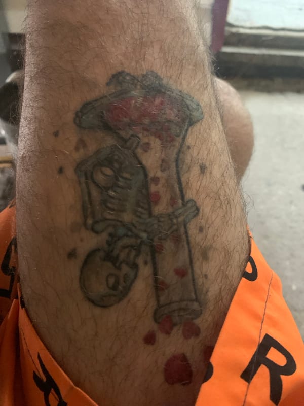 Casual hangout snapshots in Kokhma, tattoos and energy drinks