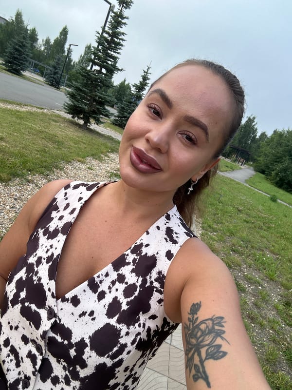 Outdoor selfie in Yuzhnouralsk, cow-print outfit, summer 2026