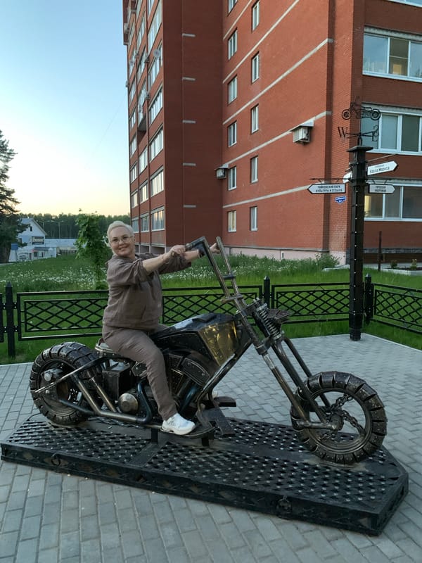 Evening photography session at motorcycle sculpture in Chaikovsky park