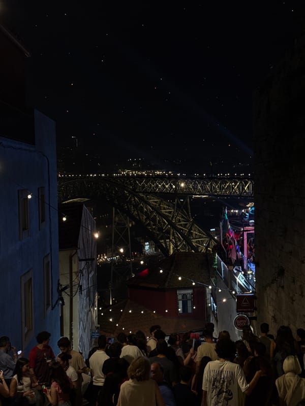 São João festival lights up Porto's Ribeira with lanterns and fireworks