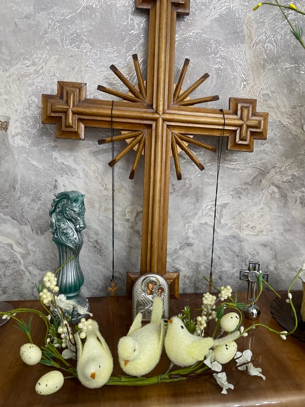 Easter decorations and household items documented in Georgian home