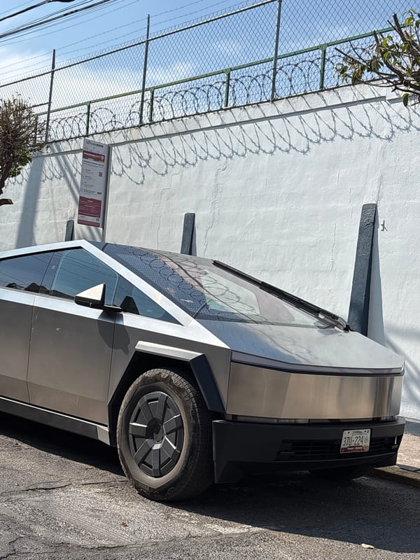 Tesla Cybertruck spotted on Puebla street