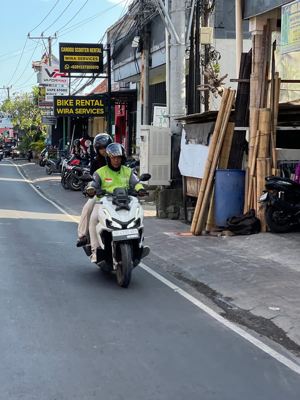 Motorcycles observed on North Kuta streets Thursday morning