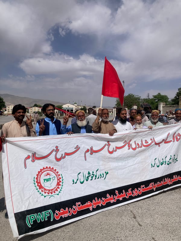 Labor union holds May Day demonstration at Quetta Railway Station