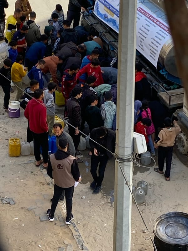 Khan Yunis: Water distribution, destruction, daily life documented