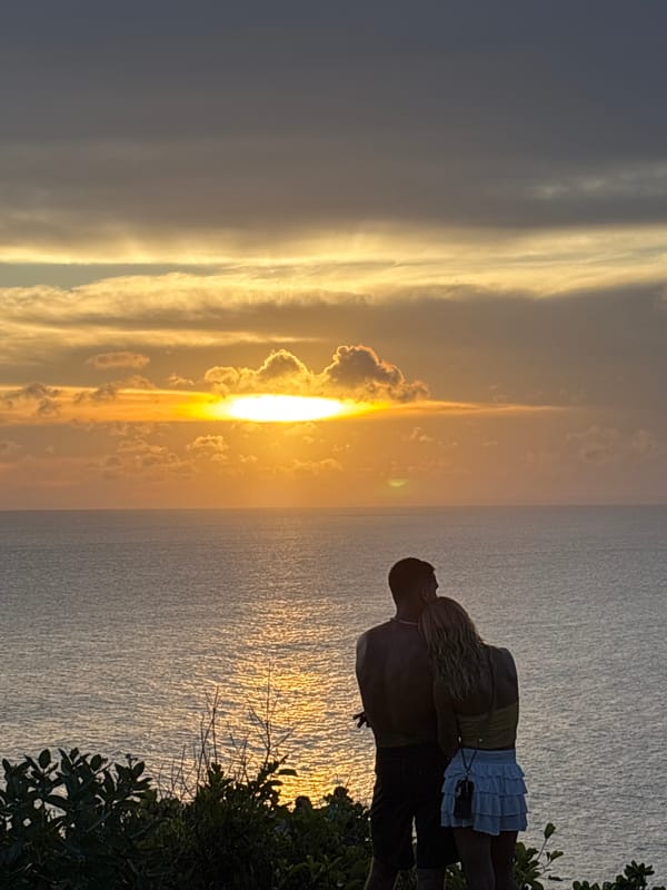 Sunset gathering draws crowds to Uluwatu cliffs, Indonesia