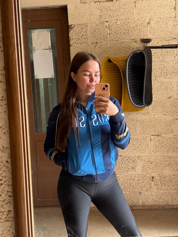 Morning selfies and horse walking captured in Russian village