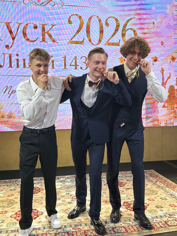 Lyceum 143 class of 2026 celebrates graduation
