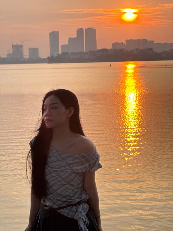A morning in Hanoi: streets, selfies, and city architecture