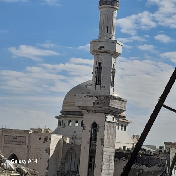 Widespread building damage and refugee settlements documented in Khan Yunis