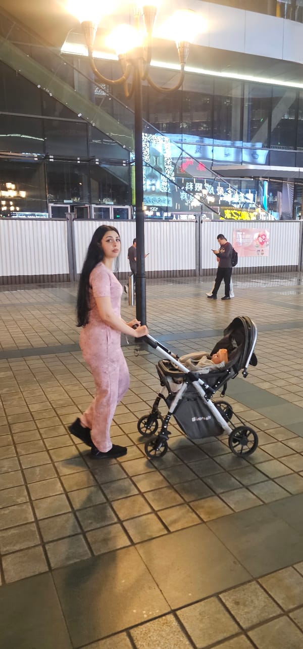 Morning foot traffic observed in Chongqing's Yuzhong District