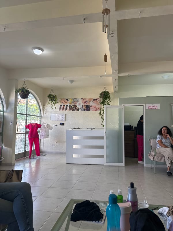 Woman documents hair salon visit in Puebla, Mexico