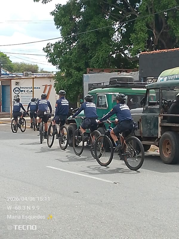 Police bicycle patrol spotted on Tinaquillo street