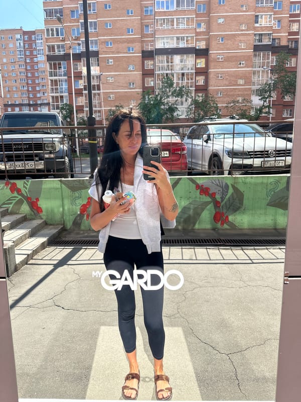Casual morning out in Irkutsk: errands, snacks, and street life