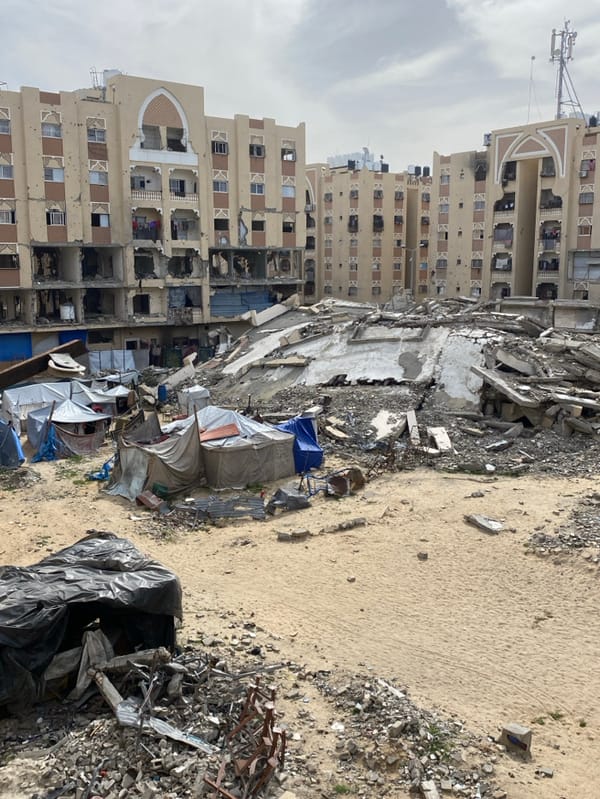 Khan Yunis residents navigate damaged cityscape amid ongoing humanitarian crisis