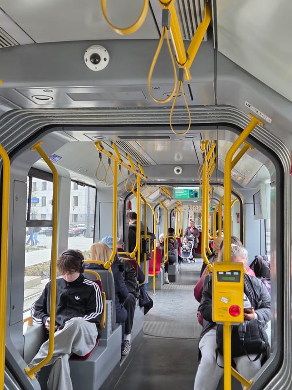 Morning commute documented through central Warsaw transit system