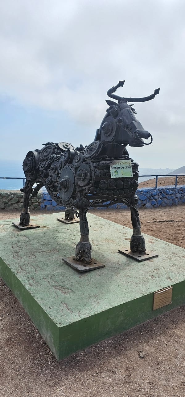 Industrial art sculptures documented in Alto Hospicio, Chile