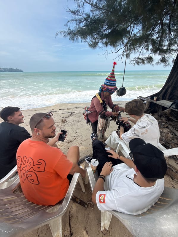 Laid-back morning on the beach in Choeng Thale