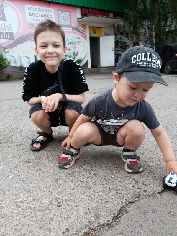 Residents document everyday moments across Chaikovsky, Russia