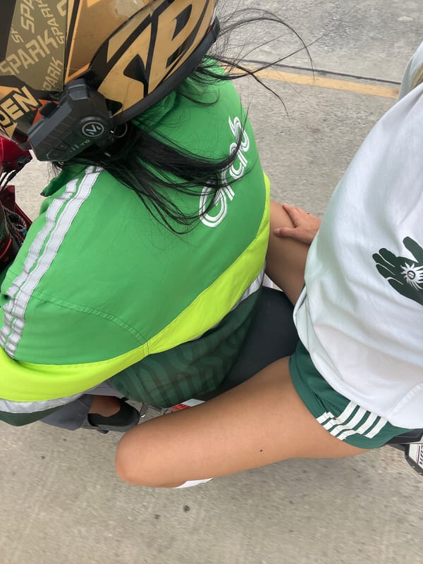 Delivery driver and home cooking documented same location