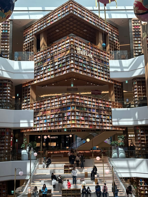 Early morning documentation of Starfield Library interior in Suwon