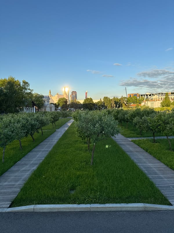 Moscow park scenes captured during golden hour walkthrough