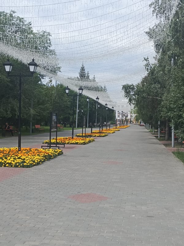 Kurgan promenade scenes on a quiet summer morning