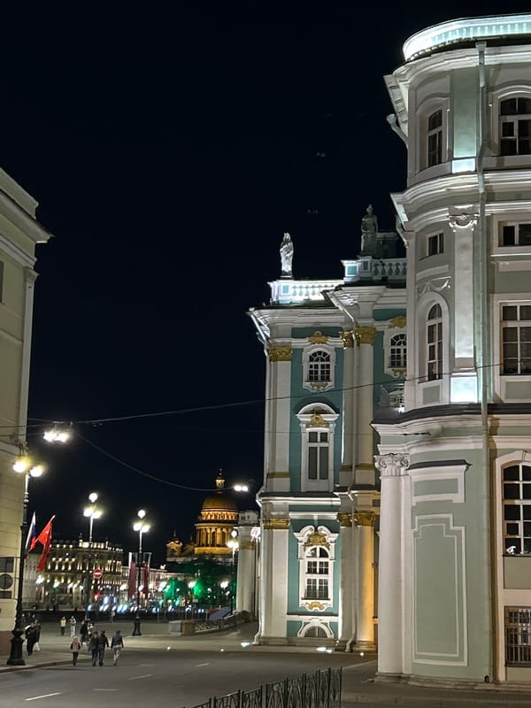 Man observed near Winter Palace statues in Saint Petersburg